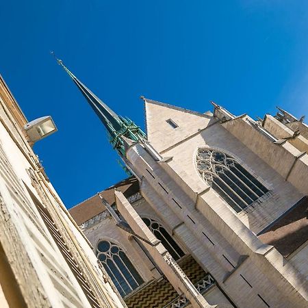 Апартаменти Le Saint B Au Pied De La Cathedrale Saint Benigne Діжон Екстер'єр фото